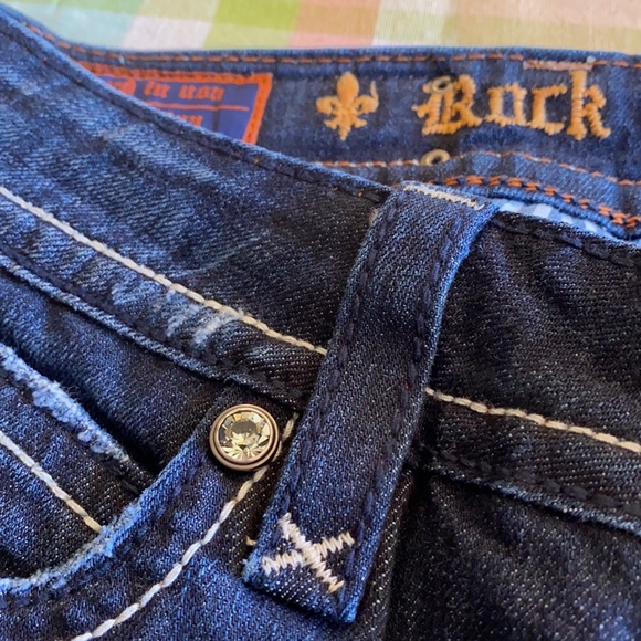 ๐ NWT! Bling Stephanie Boot Cut Rock Revial jeans - Picture 9 of 10